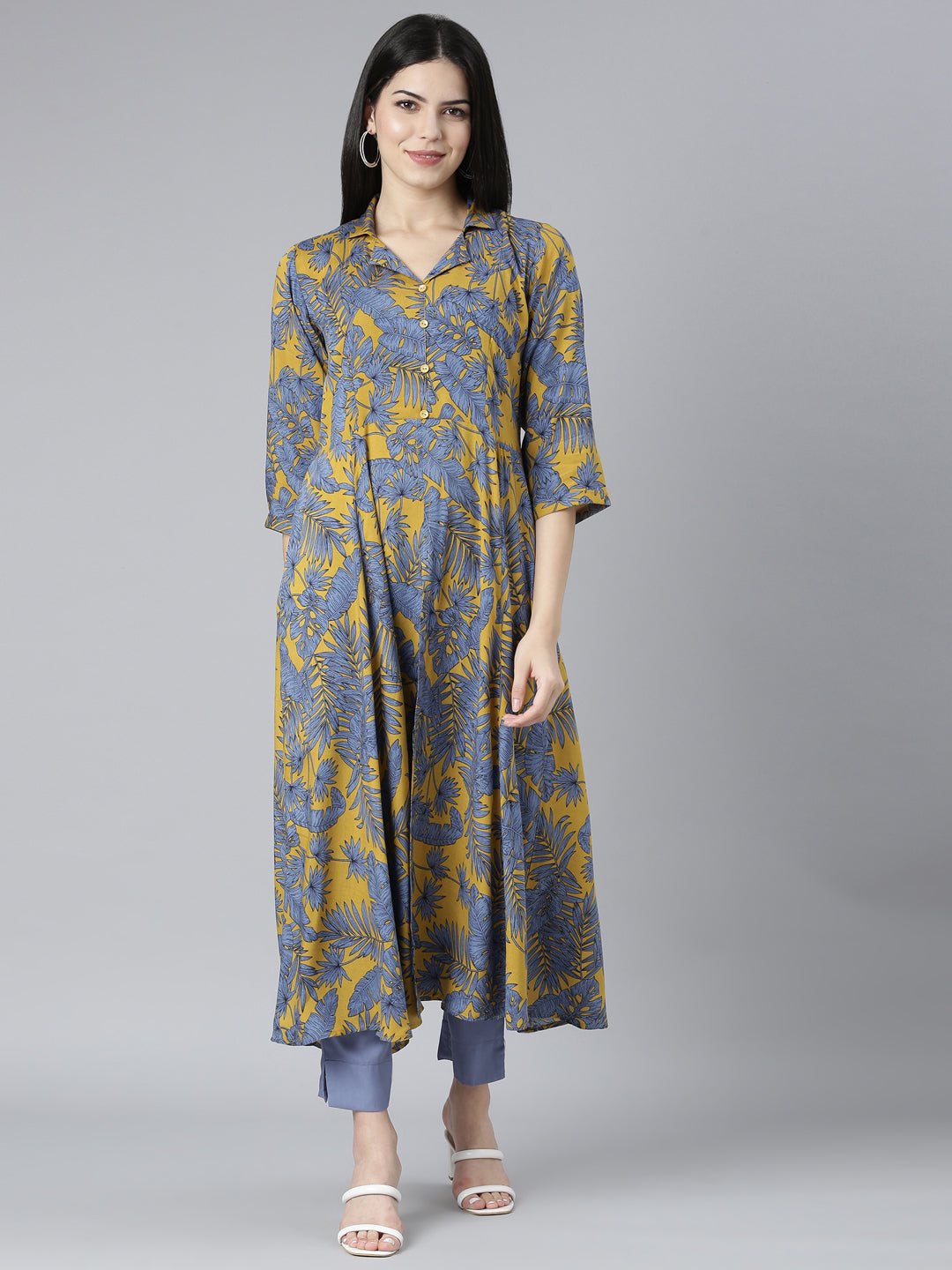 Buy Neerus Blue Color Umbrella Cut, Casual Wear Women's Kurta, Cotton,  Women's Kurta, Regular Fit, Umbrella Cut Pattern, Round Neck, Back Side  Closed(3XL_Blue) at Amazon.in